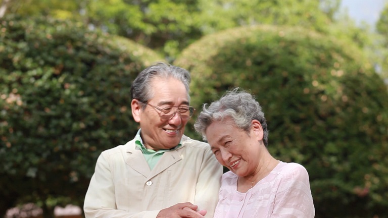 Bí quyết sống trường thọ từ người dân đảo Okinawa